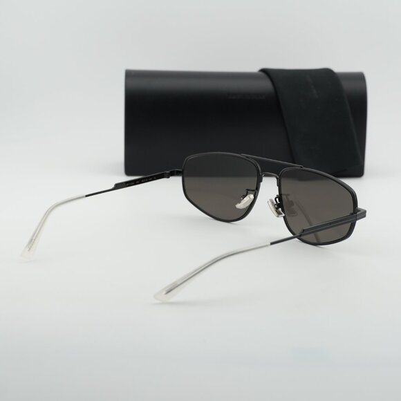 Bottega Veneta BV1125S 001 Aviator Sunglasses - Black/Grey main image 7